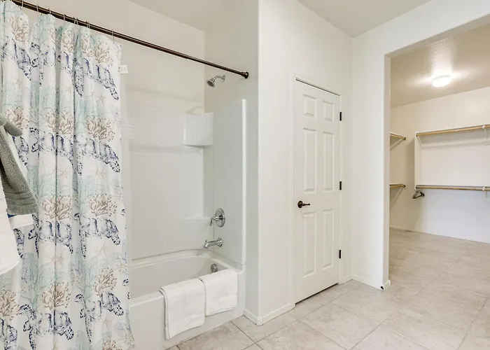 7 Mi To State Farm Stadium: Pet-friendly Retreat! * Peoria